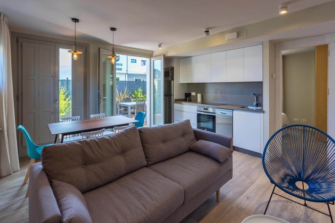 Apartamentos Barcella Tapia Тапия-де-Касарьего Экстерьер фото